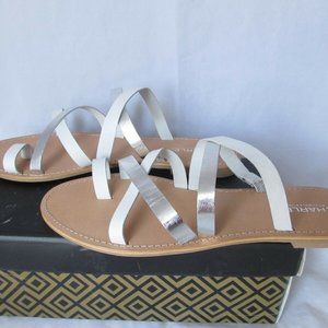 Charles by Charles David Aurora  Flat Sandals